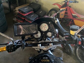 Triumph speed triple 955i r.v 2000 - 3