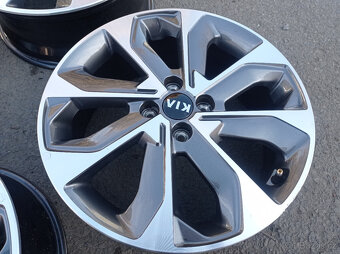 4x100 Kia Stonic 6,5Jx17 ET49 č.52910-H8500 alu disky - 3