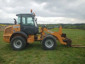 6t nakladač Case 321F vidle + 2lopaty (TP) - 3