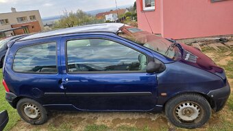 Renault Twingo 1.2 – spolehlivý parťák do města (1998) - 3