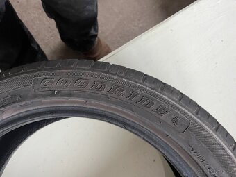 205/50 r17 letní - 3