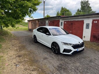 Octavia RS 4x4 - 3