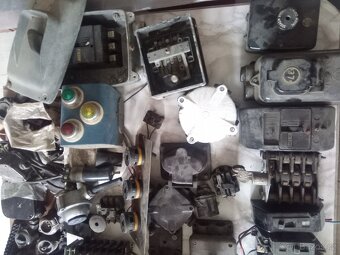Elektro historické bakelitové - 3