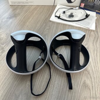 PS VR2 + VILLAGE na VR - záruka 19 měsíců (do Ledna 2027) - 3