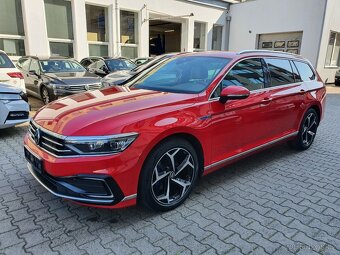 Volkswagen Passat GTE Variant 1.4TSI 160kW DSG 98tkm R-Line - 3