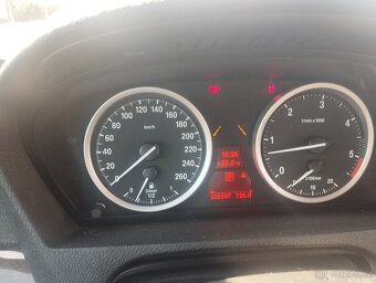 BMW X6 40d 3.0 TDI 225kw  konec roku 2011 - 3