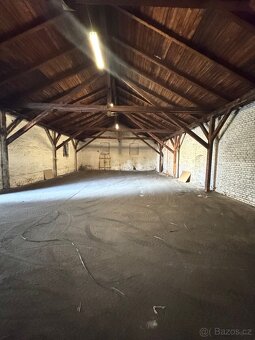 Pronájem skladu 200 m² v Pardubicích - ul. Jana Palacha - 3