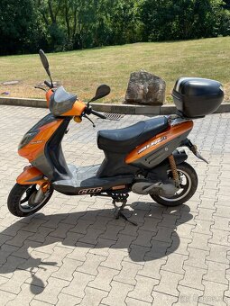 Skůtr Wangye CBC MAX 50 - 3