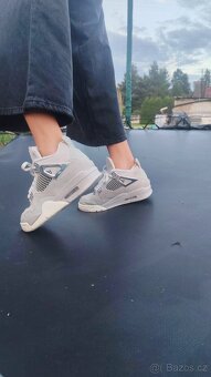jordan 4-frozen moments - 3