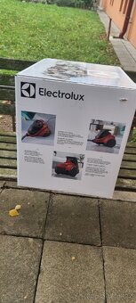 Vysavač Electrolux nový - 3