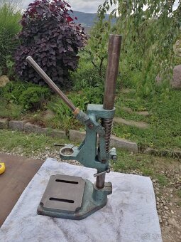 Stojan na vrtačku narex - 3