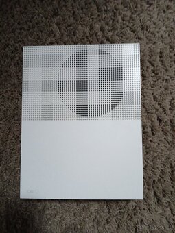 Xbox One S + Xbox Series S ovladač + dobíjecí stanice - 3