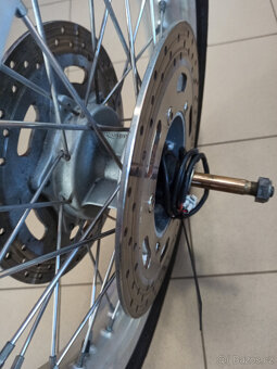 Kola na Triumph Tiger 955i - 3