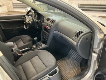 Škoda Octavia 2.0TDI 103Kw Elegance - 3