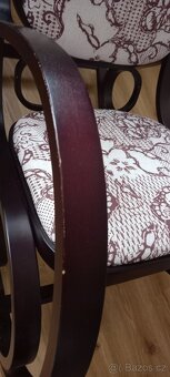 HOUPACÍ KŘESLO - 3