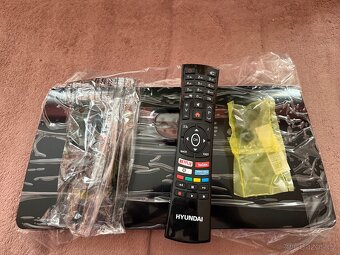 32" Hyundai FLR 32TS543 SMART - 3