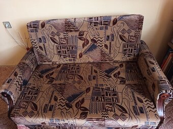 Pohovka s taburety a kresly - 3