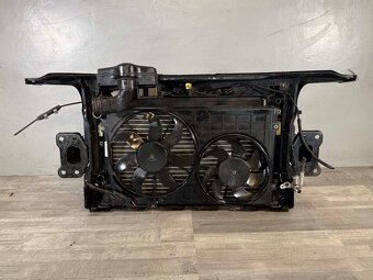 ŠKODA SUPERB 2 FACELIFT chladičová stěna 3T0805588 - 3