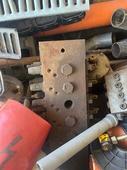 Dh 112,113,Poclain - 3