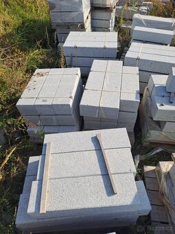 Žulové obrubníky - 3