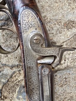 KRÁSNÁ HISTORICKÁ HONOSNÁ BROKOVNICE- PŘEDOVKA - 3