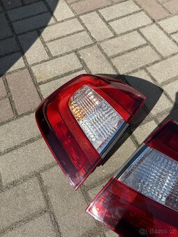 Škoda Rapid - zadní světla - 3