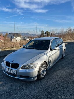 BMW 320i Touring (E91) - 3