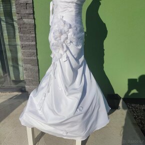 Překrásné svatební šaty vel. 38/42 - 3