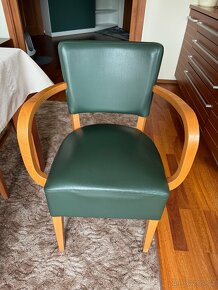 Zelená židle značky Ton - 3