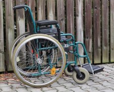 073-Mechanický invalidní vozík Meyra. - 3