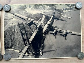 Plakát vylodění v Normandii + bombardér - RETROEDICE - 3