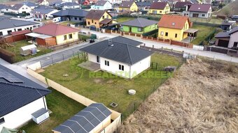 Prodej rodinného domu 5+kk se zahradou v obci Drásov, okres  - 3