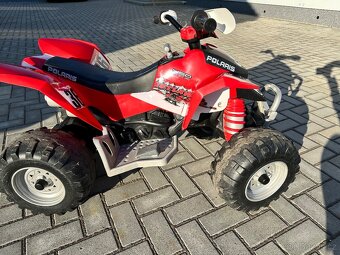 Pet perégo čtyřkolka Polaris Outlaw 12V - 3