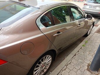 Poslední možnost Jaguar XE 20DR výjimečný nájezd - 3