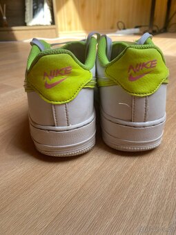 2 nike boty AirForce - 3