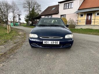 Ford Escort CL 1.4 Benzín 1995 147 000 Km - 3