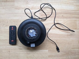 Projektor noční oblohy s bluetooth a reproduktorem - 3