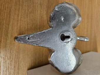 Věšák na šaty - motiv Slon, kovový odlitek - NOVÉ - 3