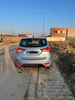 Hyundai ix20 - 3