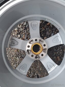 Alu R18 5x112 ET39 8J Goodyear Eagle 235/35 XL - 3