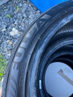 Letní pneu 235/45 R18 98Y (0621) - 3