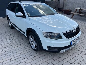 Škoda Octavia SCOUT 2.0 tdi 135 kw ful výbava - 3