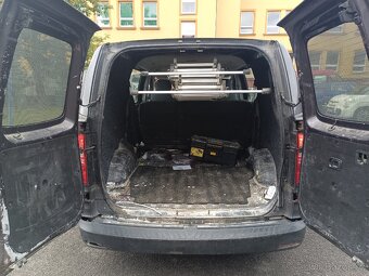 Hyundai H1 - 3