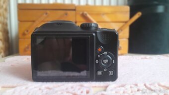 Fujifilm Finepix S4800 - 3