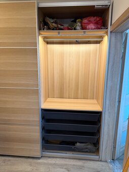 Čtyři vestavné skříně Ikea - 3