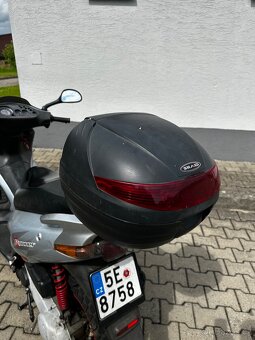 Skútr Gilera Runner 50SP - 3