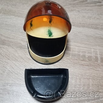 Nový popelník  PŘILBA  + ZAPALOVAČ v jednom - 3