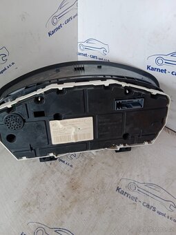 Přístrojovka-budíky z ford Focus II - 3