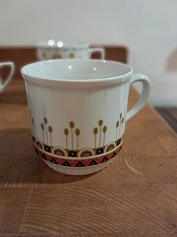 6x retro hrnek .......č3 - 3