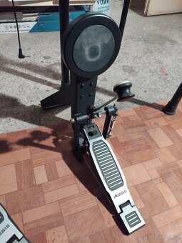 Elektronické bubny Alesis - 3